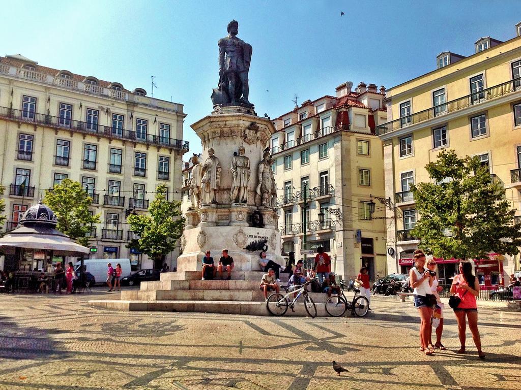 Blue Budget Apartments Bairro Alto Lisbon Exterior photo